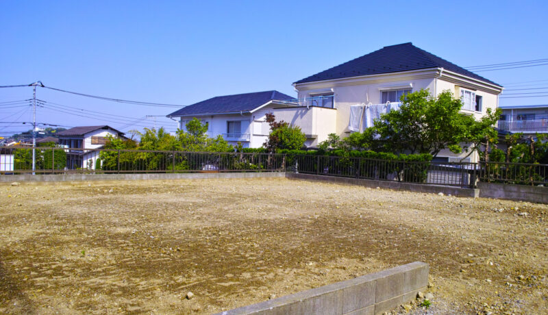 敷地利用権とは？具体的な権利内容や注意事項についてわかりやすく解説のサムネイル画像